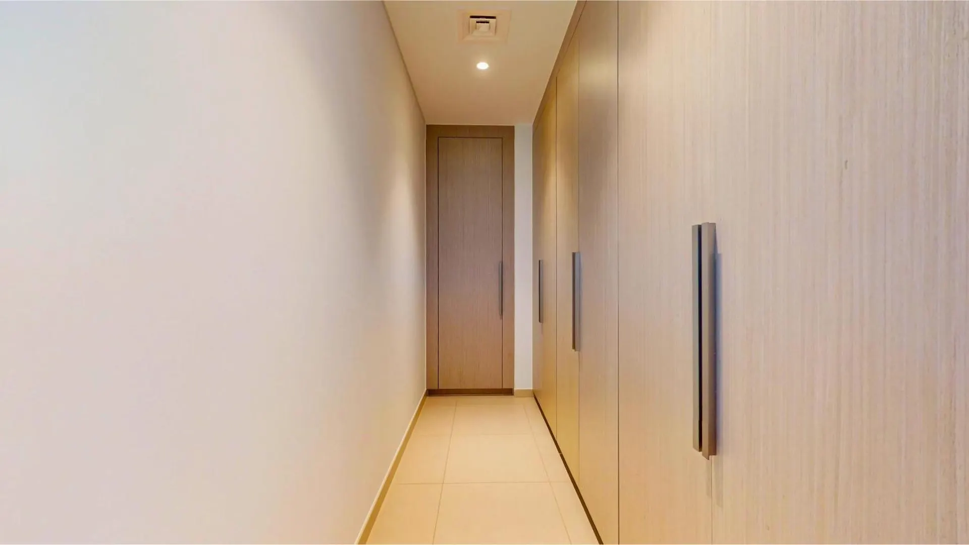 Trps - Act One Act Two Towers, Downtown Dubai, Iconic 3Br Plus Maids - With Burj Khalifa Views - Near Dubai Mall United Arab Emirates